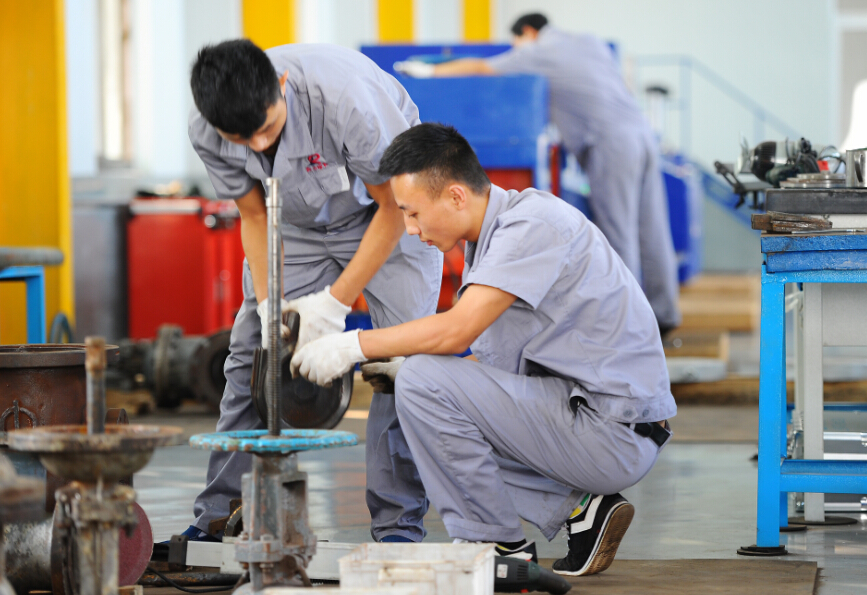 每年省出500万！济南供热行业首个标准化检修中心投入使用 