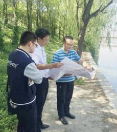 和茂公司实地勘察小清河落实供热管线横跨小清河设计方案