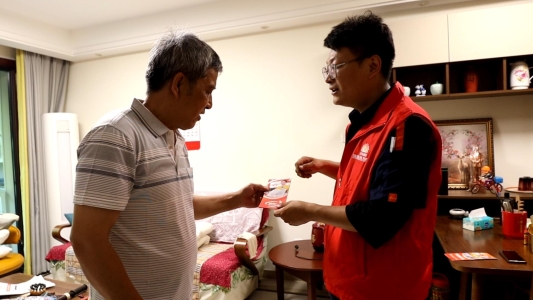 ok138太阳集团：“暖万家”进社区 “温心”服务“零距离”