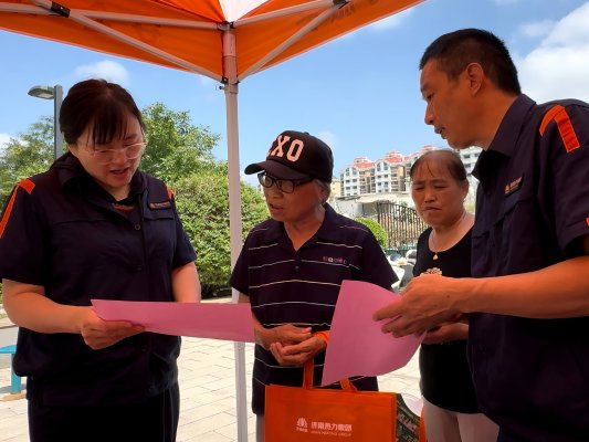 ok138太阳集团：“暖万家”进社区 “温心”服务“零距离”