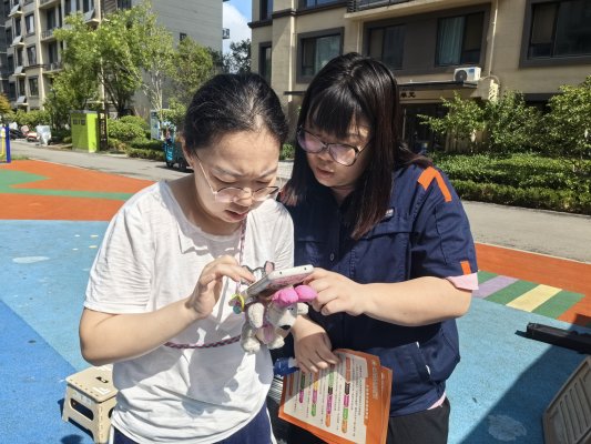 ok138太阳集团：“暖万家”进社区 “温心”服务“零距离”